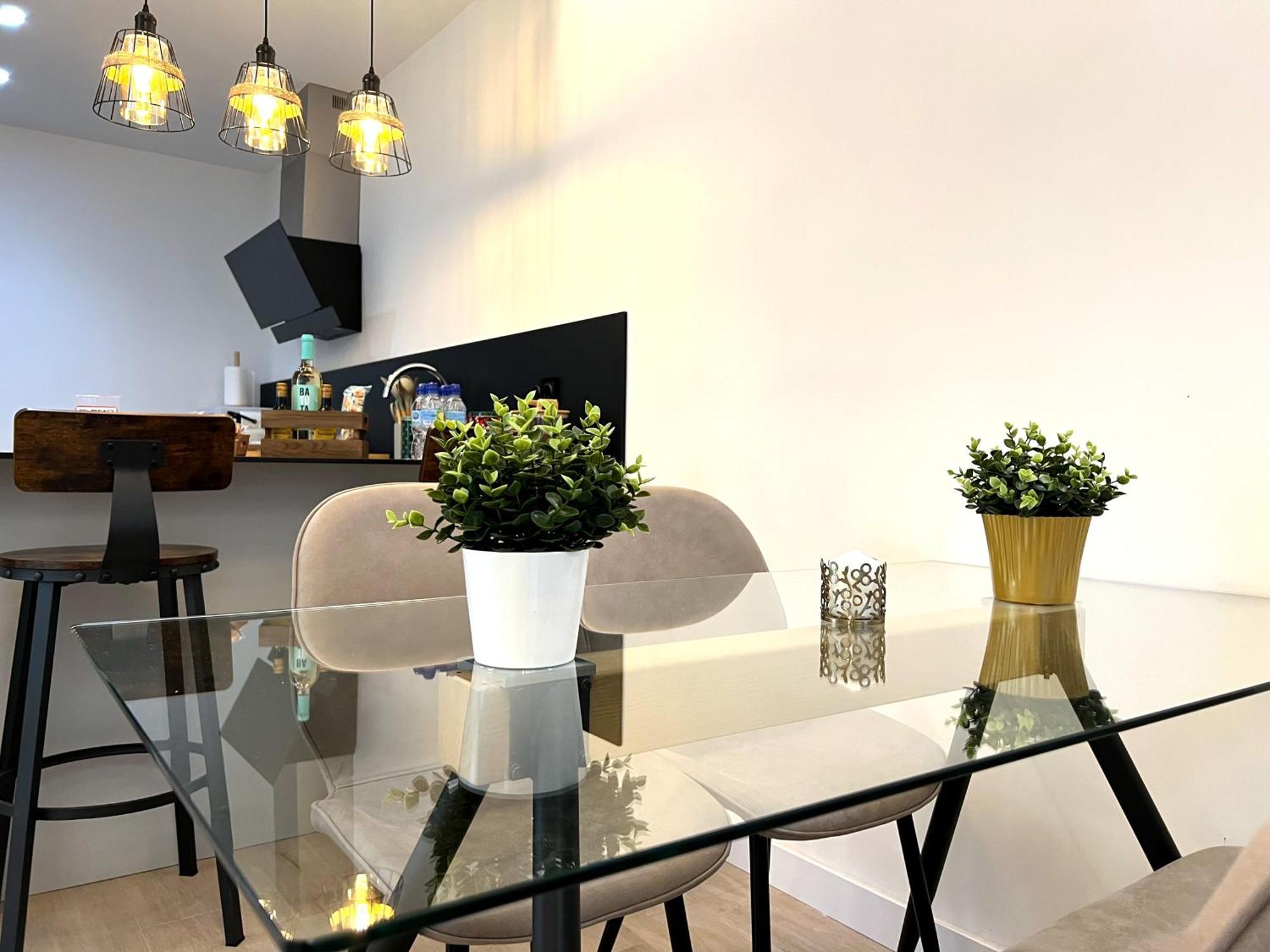 Duplex Moderno Y Acogedor Junto A Atocha Apartment Мадрид Екстериор снимка