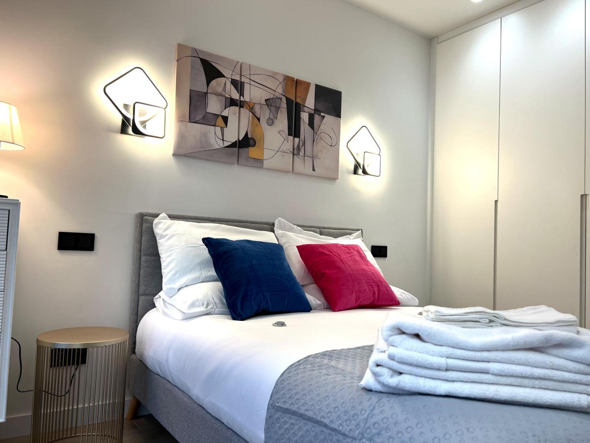 Duplex Moderno Y Acogedor Junto A Atocha Apartment Мадрид Екстериор снимка